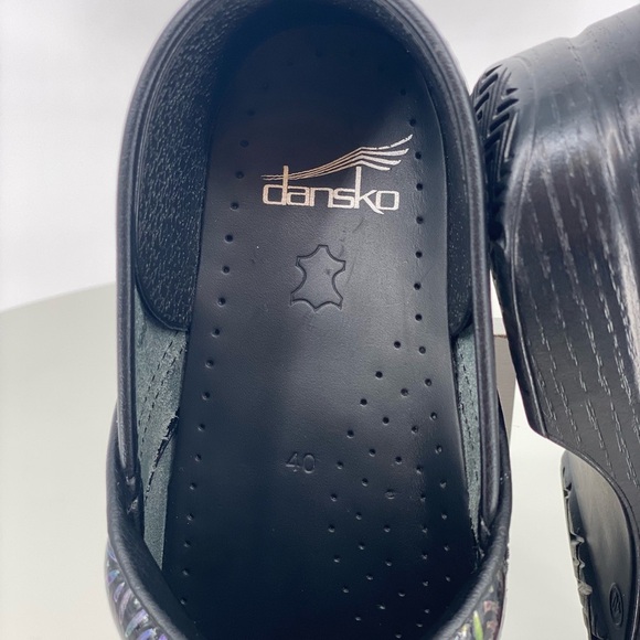 Dansko Women's Multicolor Fireworks Clogs NWOT - Picture 2 of 8